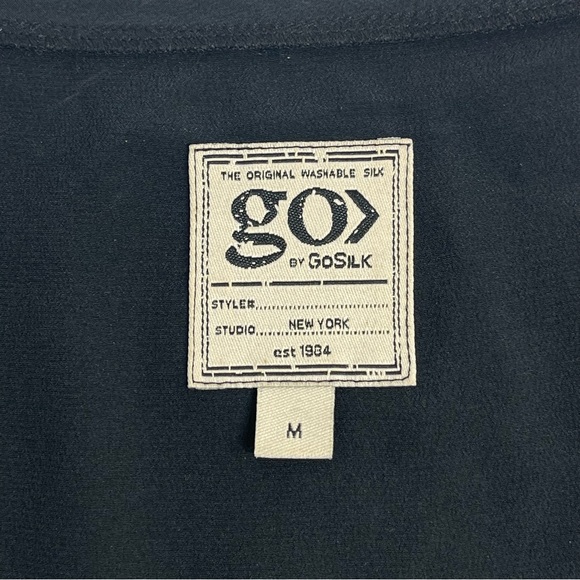 GO BY GO SILK Women's Black 100% Silk Tank Top Sequins V-Neck Size Medium - Picture 5 of 8